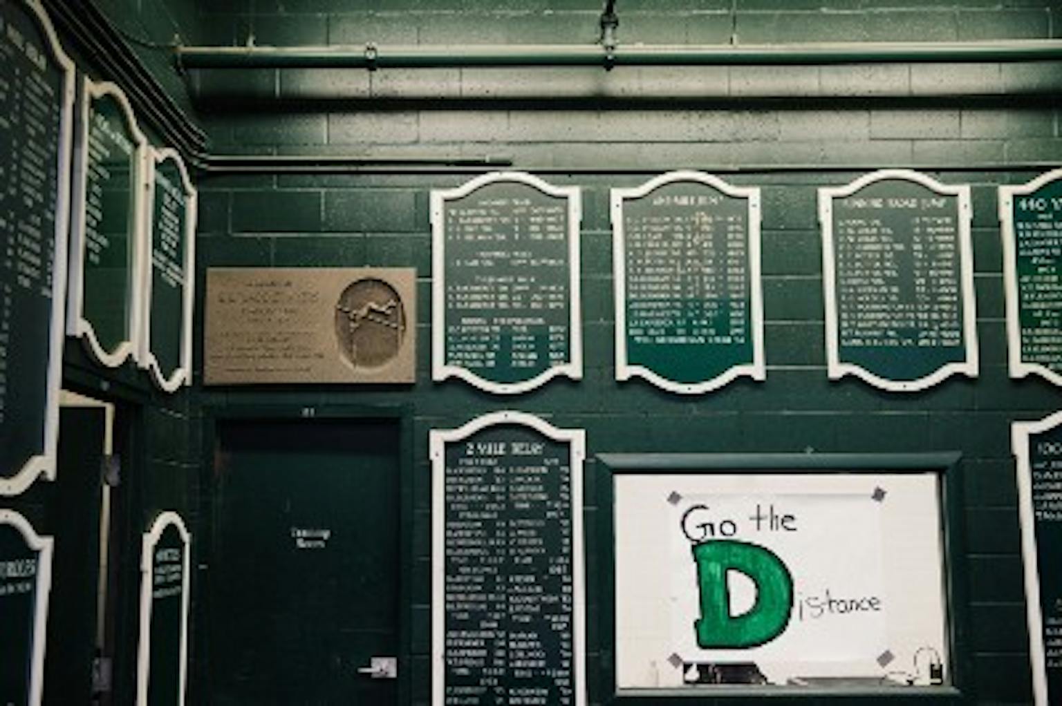 1 Dlyn O7P Ee Nb4S6C Hfiuayw