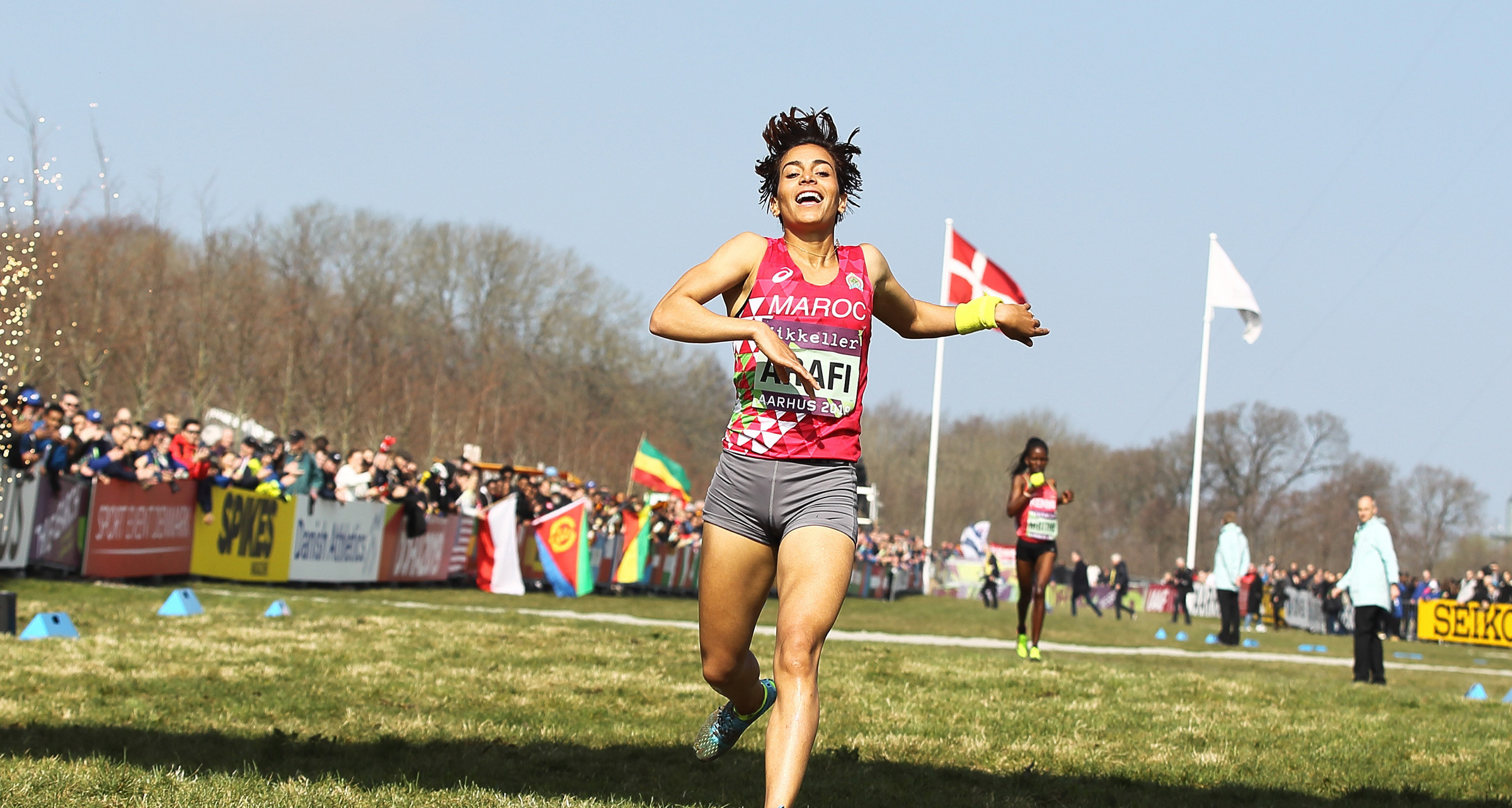 Ef0C8282 47452855382 O