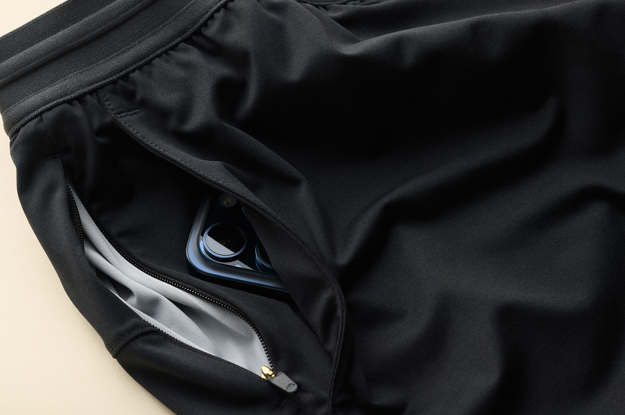 Session 2-in-1 Shorts